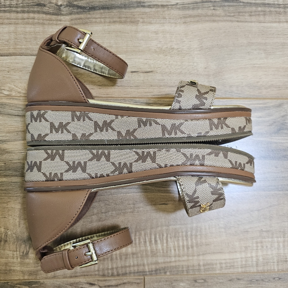 Michael Michael Kors Sandals + Link Flats Bundle - Picture 10 of 16